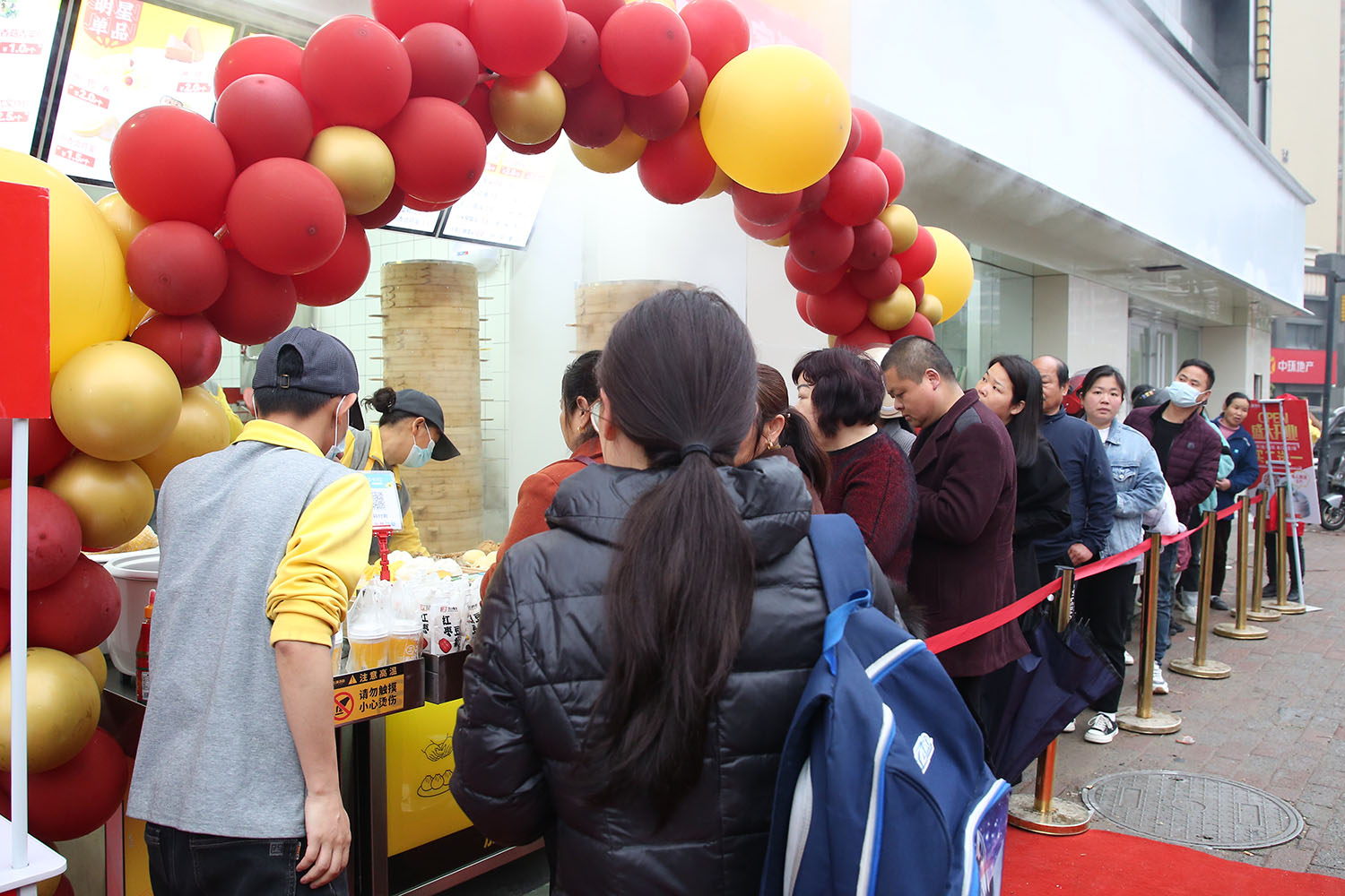 十店同开!十店同旺!三津汤包成功入驻湖北黄冈 十店同开!十店同旺!三津汤包成功入驻湖北黄冈